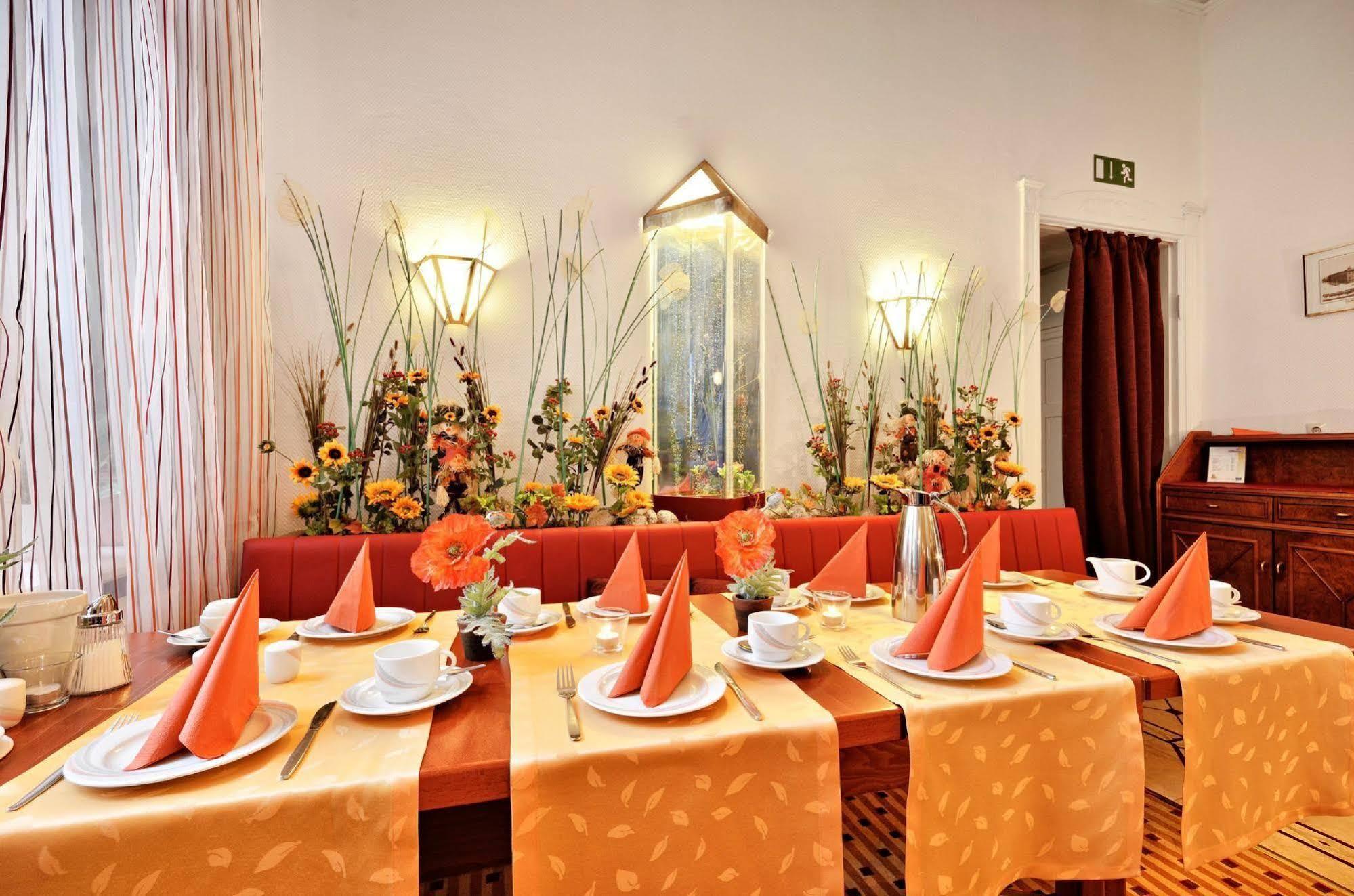 Hotel Schoeneberg Берлин Экстерьер фото