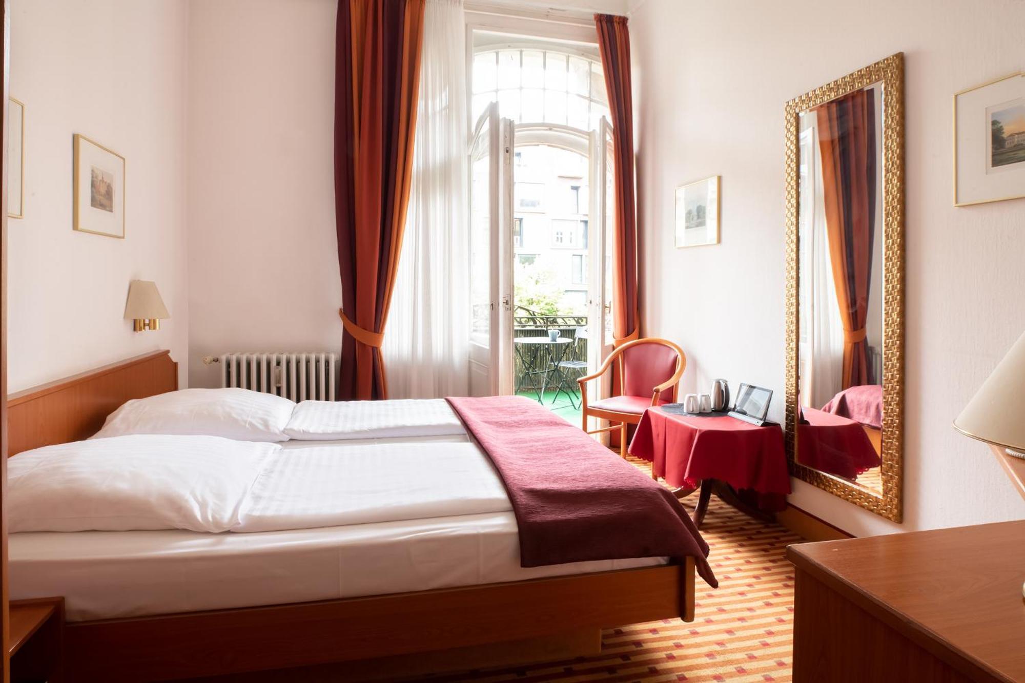 Hotel Schoeneberg Берлин Экстерьер фото